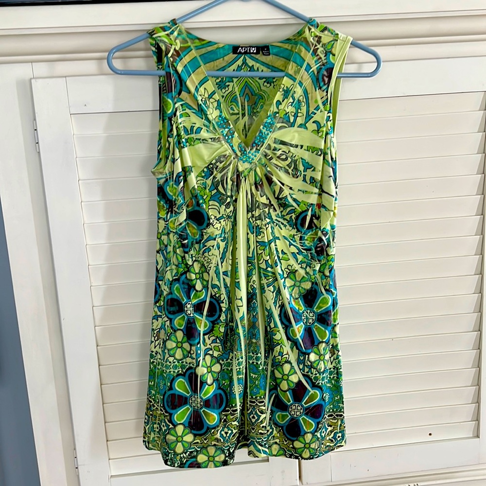Apt 9 Fu Sexy Lime Green & Turquoise sleeveless sexy sequined summer top Sz M